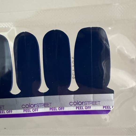 Colorstreet - Limited - Open Book - Picture 4 of 4